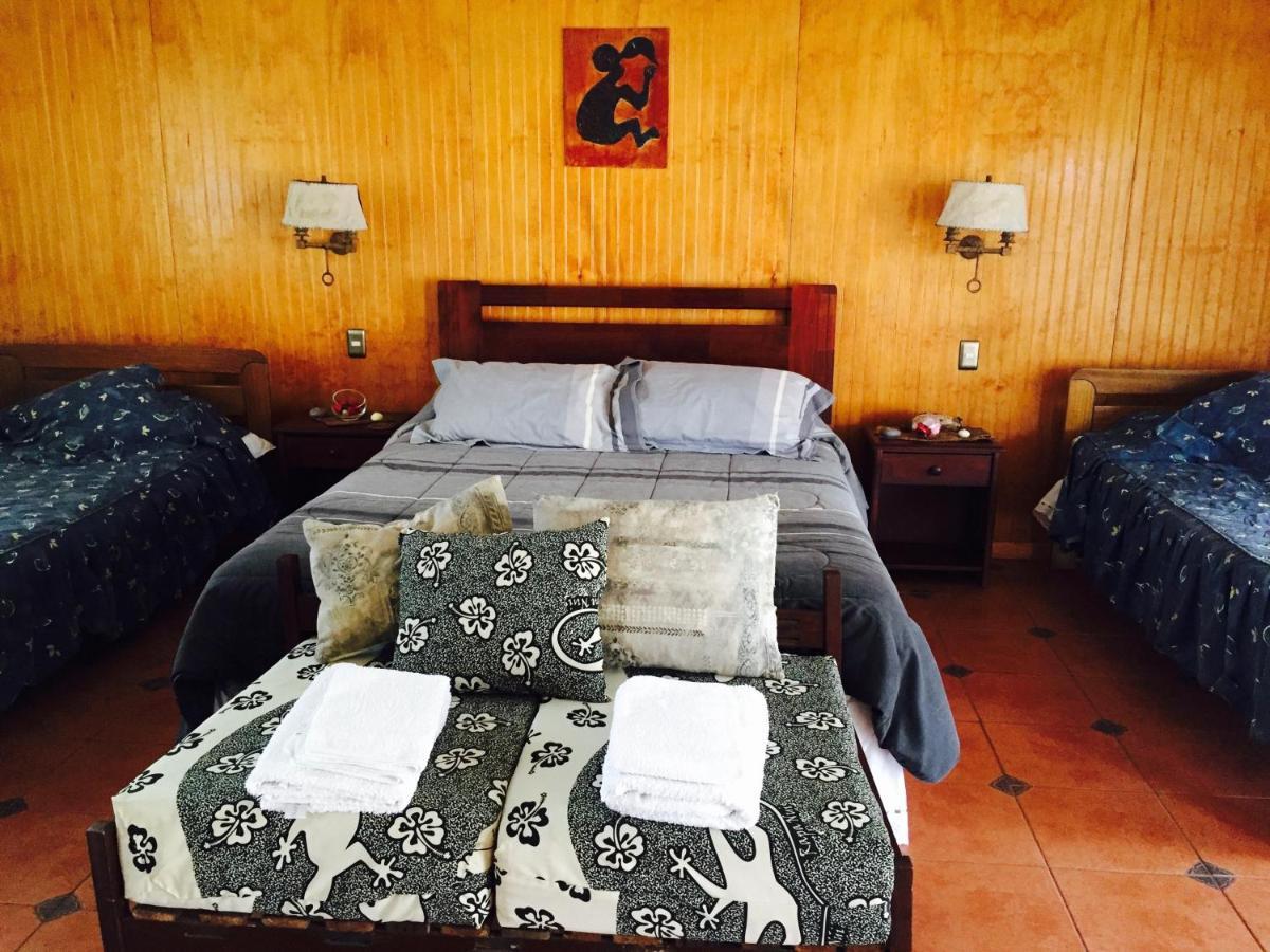 Hare Pakoba Guest House Hanga Roa Dış mekan fotoğraf